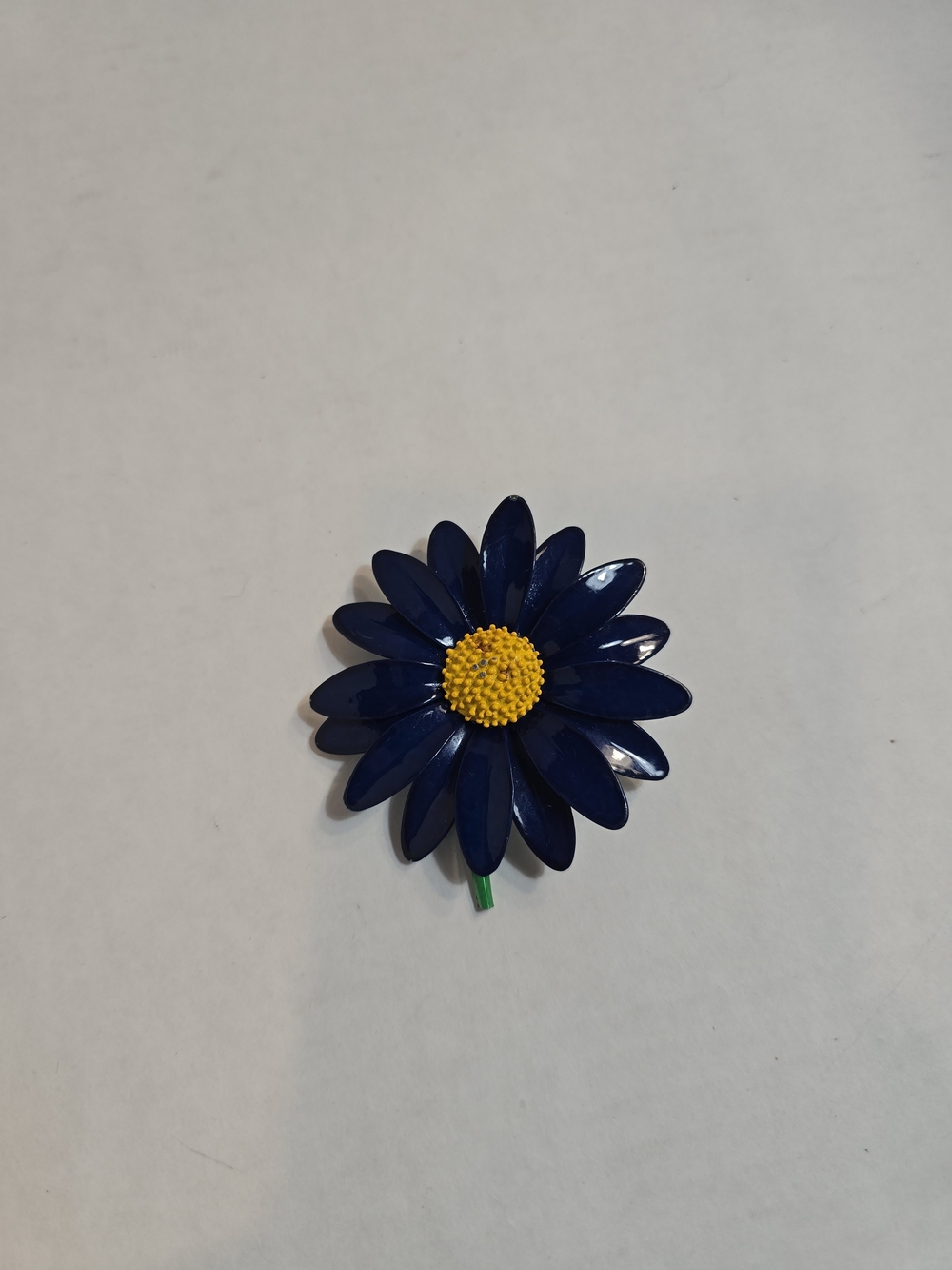 Source Unknown Navy Blue and Yellow Daisy Brooch